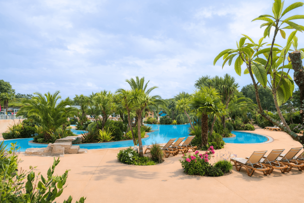 Pool auf dem Caming du Letty in der Bretagne